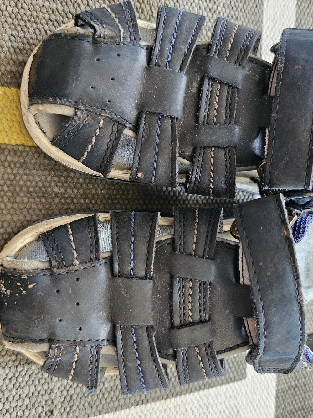 Stride Rite Navy Blue Boys Closed-Toe Fisherman Sandals